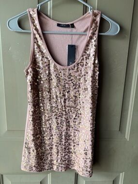APT. 9 blush sequin tank top.  Never worn, tags still on.